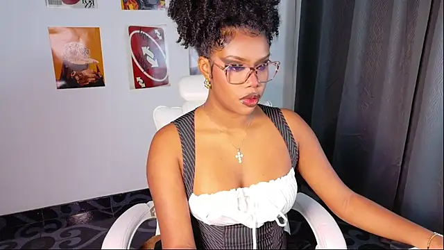 Snapshot of kehlannis_ chatting on July 15, 6:37 pm kehlannis online show from July 15, 6:37 pm