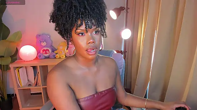 kehlannis  online show from March 19, 7:47 pm