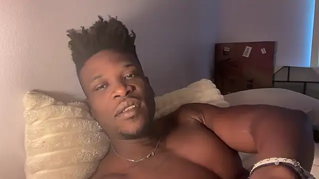MrDaddyBlackNi9e online show from November 14, 1:04 pm