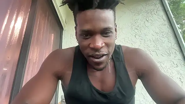 Snapshot of MrDaddyBlackNi9e chatting on October 6, 12:17 pm MrDaddyBlackNi9e online show from October 6, 12:17 pm
