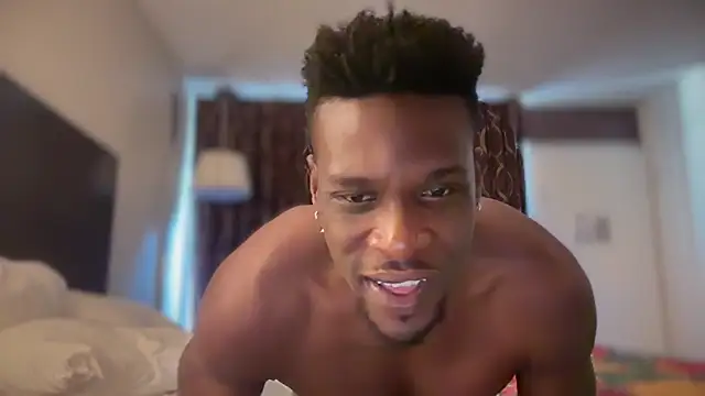 MrDaddyBlackNi9e online show from May 6, 10:47 pm