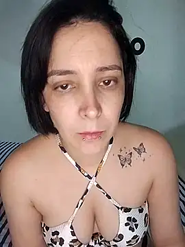 Snapshot of catperigosa chatting on November 22, 10:41 pm catperigosa online show from November 22, 10:41 pm