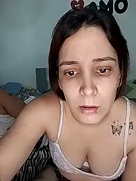 Snapshot of catperigosa chatting on November 1, 10:47 pm catperigosa online show from November 1, 10:47 pm