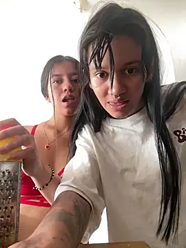 Snapshot of AriadneNort chatting on November 15, 5:39 pm AriadneNort online show from November 15, 5:39 pm