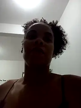 Snapshot of PrettahSantos chatting on September 27, 2:39 am PrettahSantos online show from September 27, 2:39 am