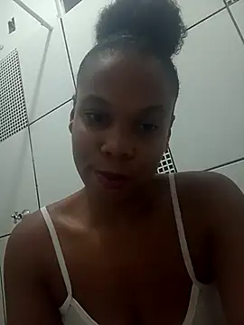 Snapshot of PrettahSantos chatting on October 14, 1:17 am PrettahSantos online show from October 14, 1:17 am