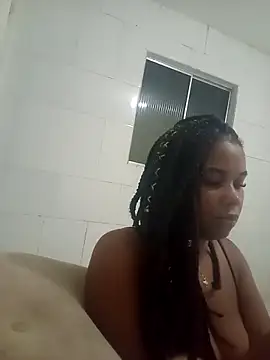 Snapshot of PrettahSantos chatting on February 10, 2:43 am PrettahSantos online show from February 10, 2:43 am