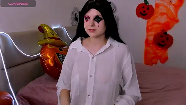 AishaAysitt online show from October 31, 3:25 am