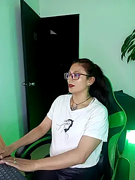 VictoriaSpenser online show from November 14, 8:23 pm