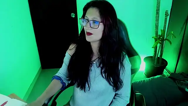 VictoriaSpenser online show from November 23, 3:16 am