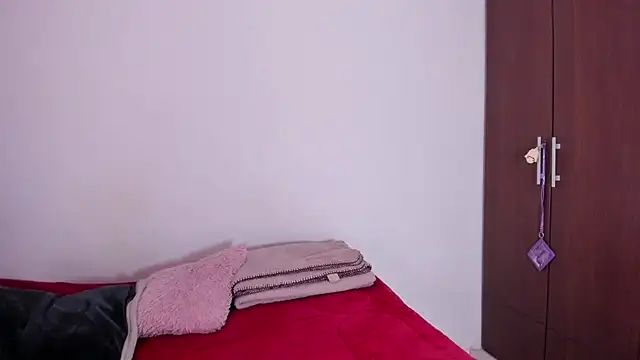 ScarlettRosetti online show from February 26, 1:49 am