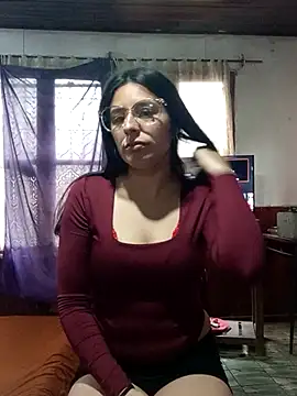 Snapshot of lucixxx14 chatting on September 27, 6:47 pm lucixxx14 online show from September 27, 6:47 pm