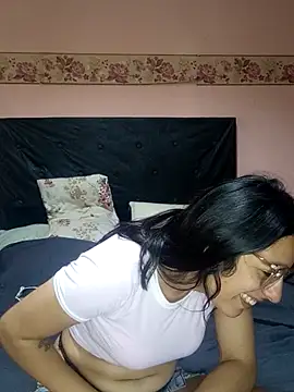 lucixxx14 online show from November 16, 2:44 pm