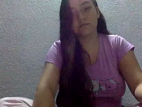 Snapshot of hilarymilky chatting on October 24, 12:53 am hilarymilky online show from October 24, 12:53 am