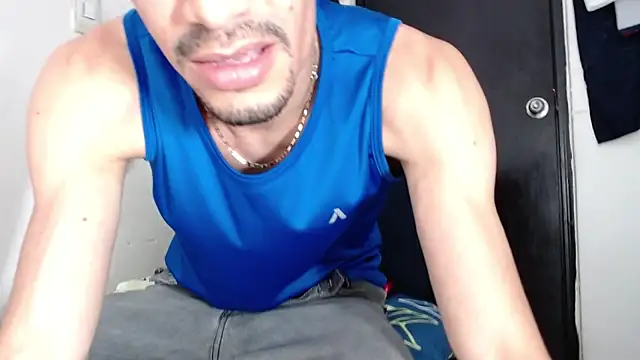 LATINO27CM online show from March 8, 12:27 am