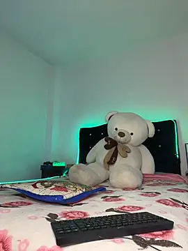 Snapshot of Linda_rouse chatting on November 25, 9:15 pm Linda rouse online show from November 25, 9:15 pm