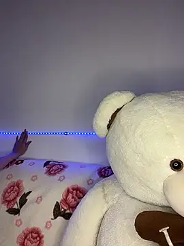 Snapshot of Linda_rouse chatting on November 18, 10:02 pm Linda rouse online show from November 18, 10:02 pm