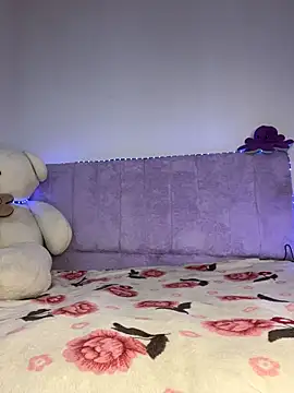 Linda rouse online show from February 6, 11:23 pm