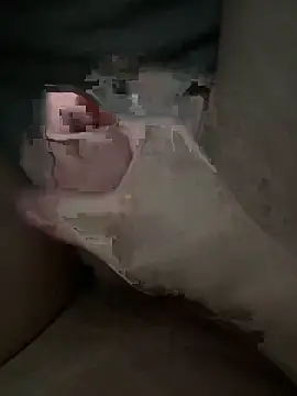 20yearsoldhere online show from February 2, 12:37 pm