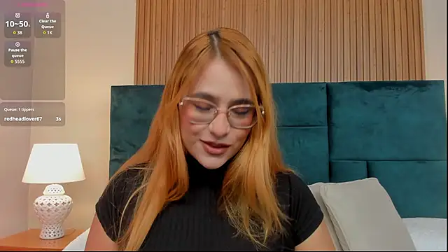 Snapshot of Amber_kiss_ chatting on June 16, 6:30 pm Amber kiss online show from June 16, 6:30 pm