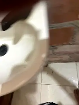 Snapshot of Dani-202p chatting on November 10, 4:56 pm Dani-202p online show from November 10, 4:56 pm