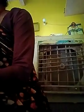 Snapshot of barsha27a chatting on September 22, 8:42 am barsha27a online show from September 22, 8:42 am