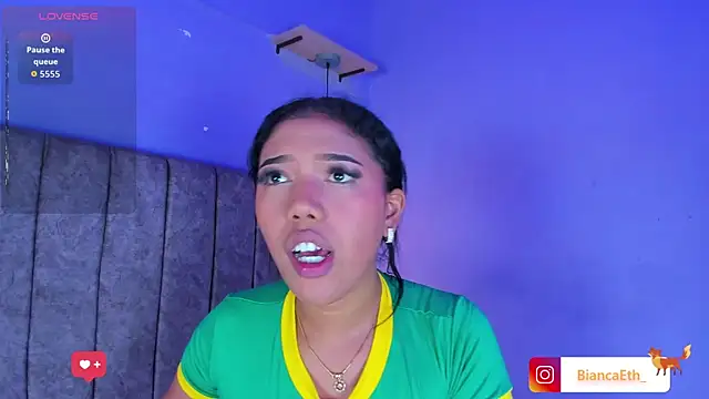 Snapshot of Bianca_Ethan chatting on July 5, 7:10 pm Bianca Ethan online show from July 5, 7:10 pm
