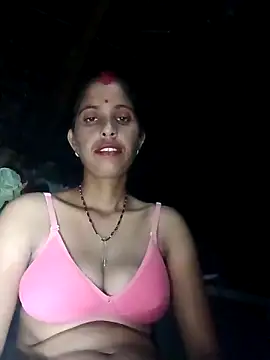 Snapshot of Kirti_k chatting on September 27, 4:35 pm Kirti k online show from September 27, 4:35 pm