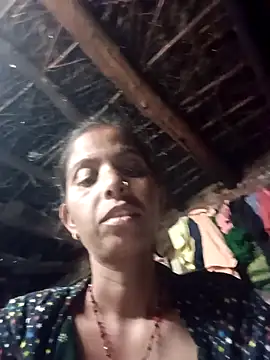 Snapshot of Kirti_k chatting on October 19, 3:37 pm Kirti k online show from October 19, 3:37 pm