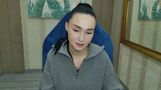 Amanda Choi online show from October 18, 5:20 am