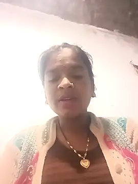 Snapshot of Cuty_prathna chatting on November 28, 11:27 pm Cuty prathna online show from November 28, 11:27 pm