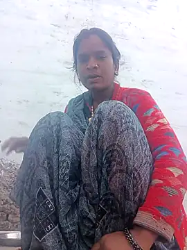 Snapshot of Cuty_prathna chatting on December 15, 2:17 am Cuty prathna online show from December 15, 2:17 am