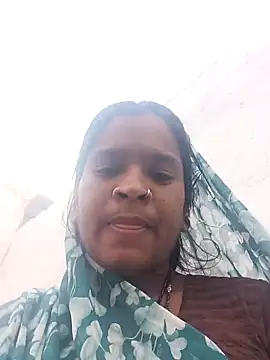 Snapshot of Cuty_prathna chatting on December 14, 2:29 am Cuty prathna online show from December 14, 2:29 am