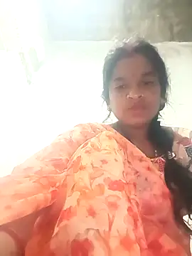 Snapshot of Cuty_prathna chatting on October 22, 11:14 pm Cuty prathna online show from October 22, 11:14 pm