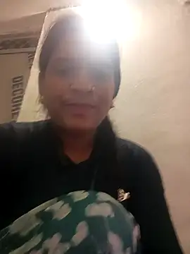 Snapshot of Cuty_prathna chatting on October 30, 2:04 pm Cuty prathna online show from October 30, 2:04 pm