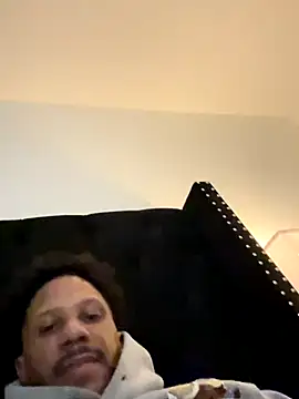 smuckle899 online show from October 20, 7:20 am