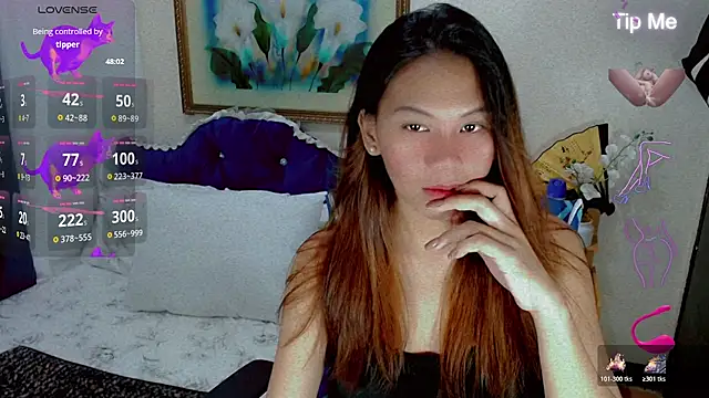 Prettypreggy online show from April 17, 11:40 pm