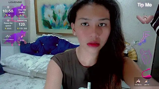Snapshot of Prettypreggy chatting on June 9, 11:17 pm Prettypreggy online show from June 9, 11:17 pm