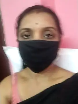 Snapshot of Tamil_Swathi chatting on October 3, 6:04 am Tamil Swathi online show from October 3, 6:04 am