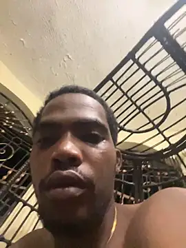 Snapshot of cockybig1 chatting on October 21, 5:07 am cockybig1 online show from October 21, 5:07 am