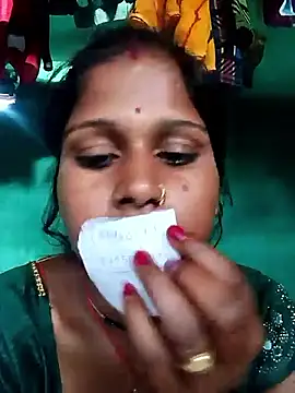 Snapshot of Soniya4357 chatting on September 23, 11:39 am Soniya4357 online show from September 23, 11:39 am