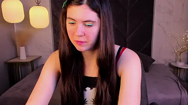 Amy Sparkle online show from November 5, 2:20 pm