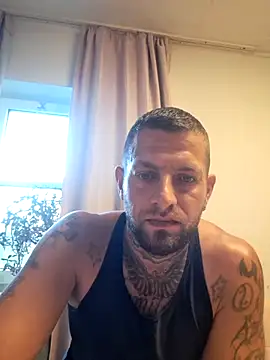 Danielxxxbbn online show from October 3, 7:54 am
