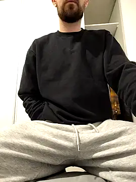 Snapshot of AD_Vu chatting on November 23, 8:02 am AD Vu online show from November 23, 8:02 am