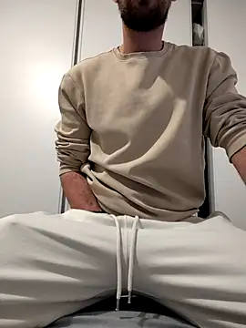 Snapshot of AD_Vu chatting on November 2, 6:24 pm AD Vu online show from November 2, 6:24 pm