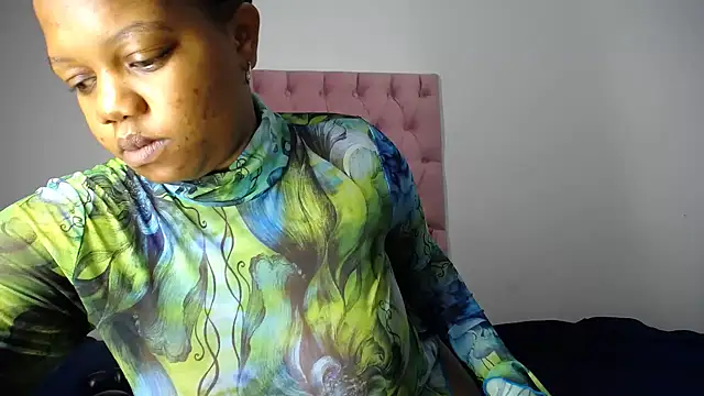 Juiceybileh online show from February 17, 7:33 pm