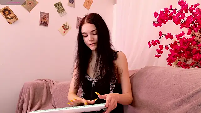  online show from October 24, 6:12 am