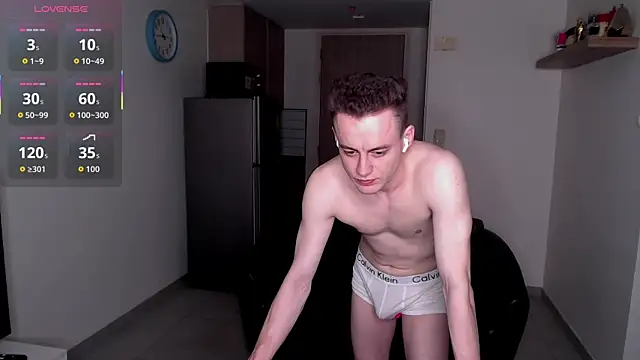 Vaso69  online show from June 24, 1:53 pm