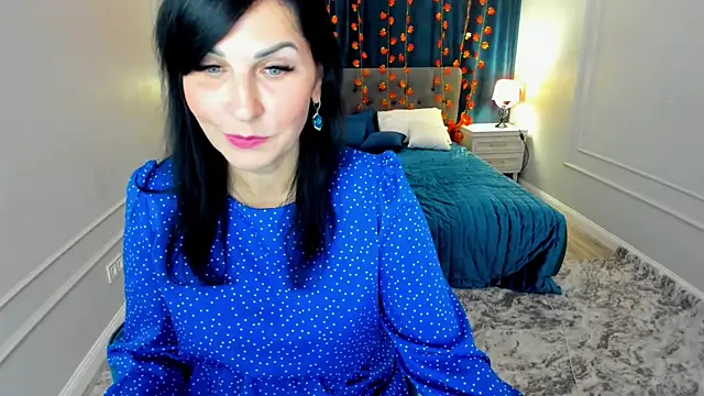 Moon Veloure1 online show from November 13, 3:32 am