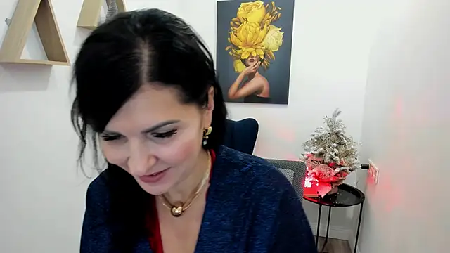 Moon Veloure1 online show from November 30, 3:51 am